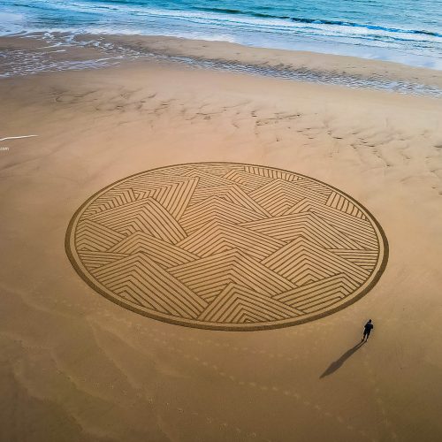 Beach art mezmerise circles