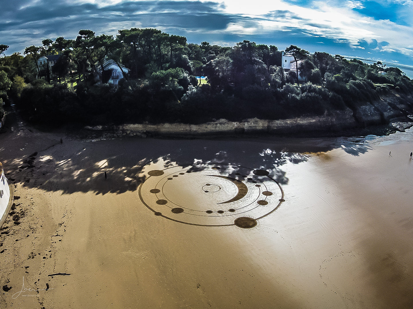 Beach art système lunaire