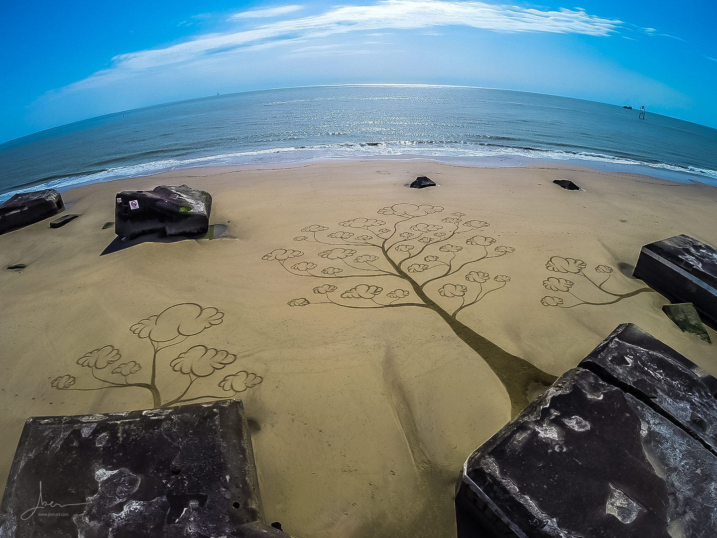 Beach art arbres nuages