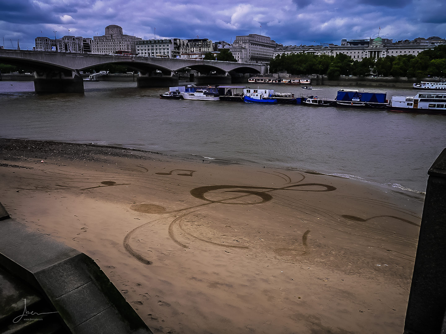 Beach art music in London