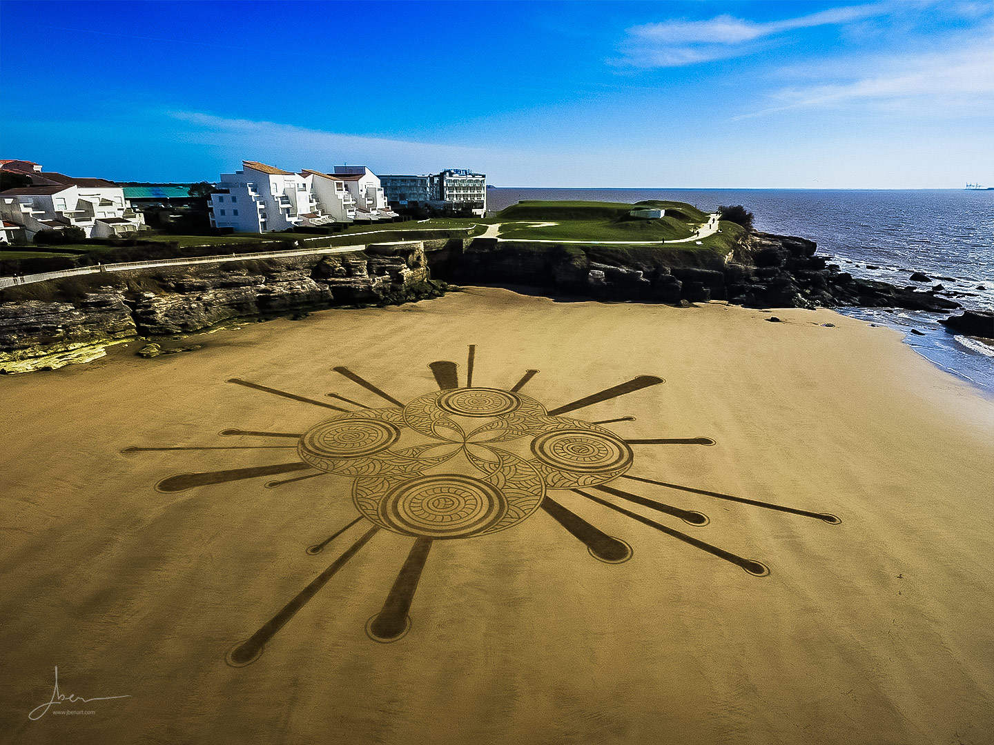 Beach art entre cercles